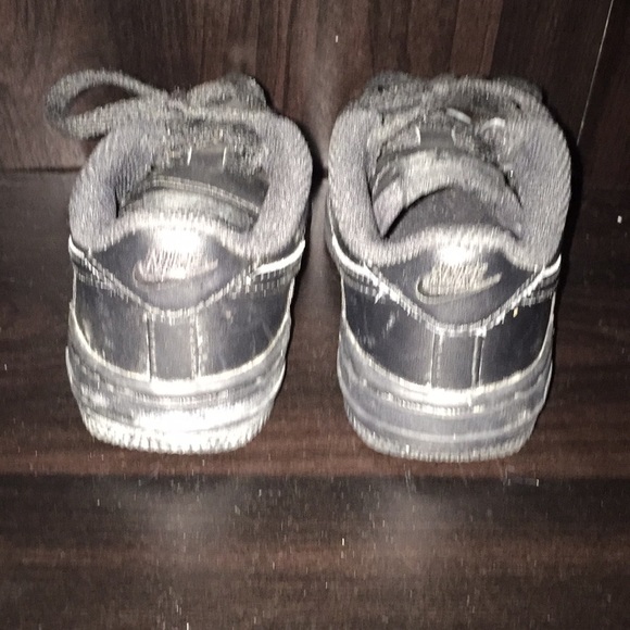 Nike toddler shoe - Picture 2 of 4